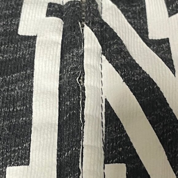 PINK Victoria's Secret Front Full-Zip Side Stripes Black/Gray Hoodie Medium - Picture 16 of 16